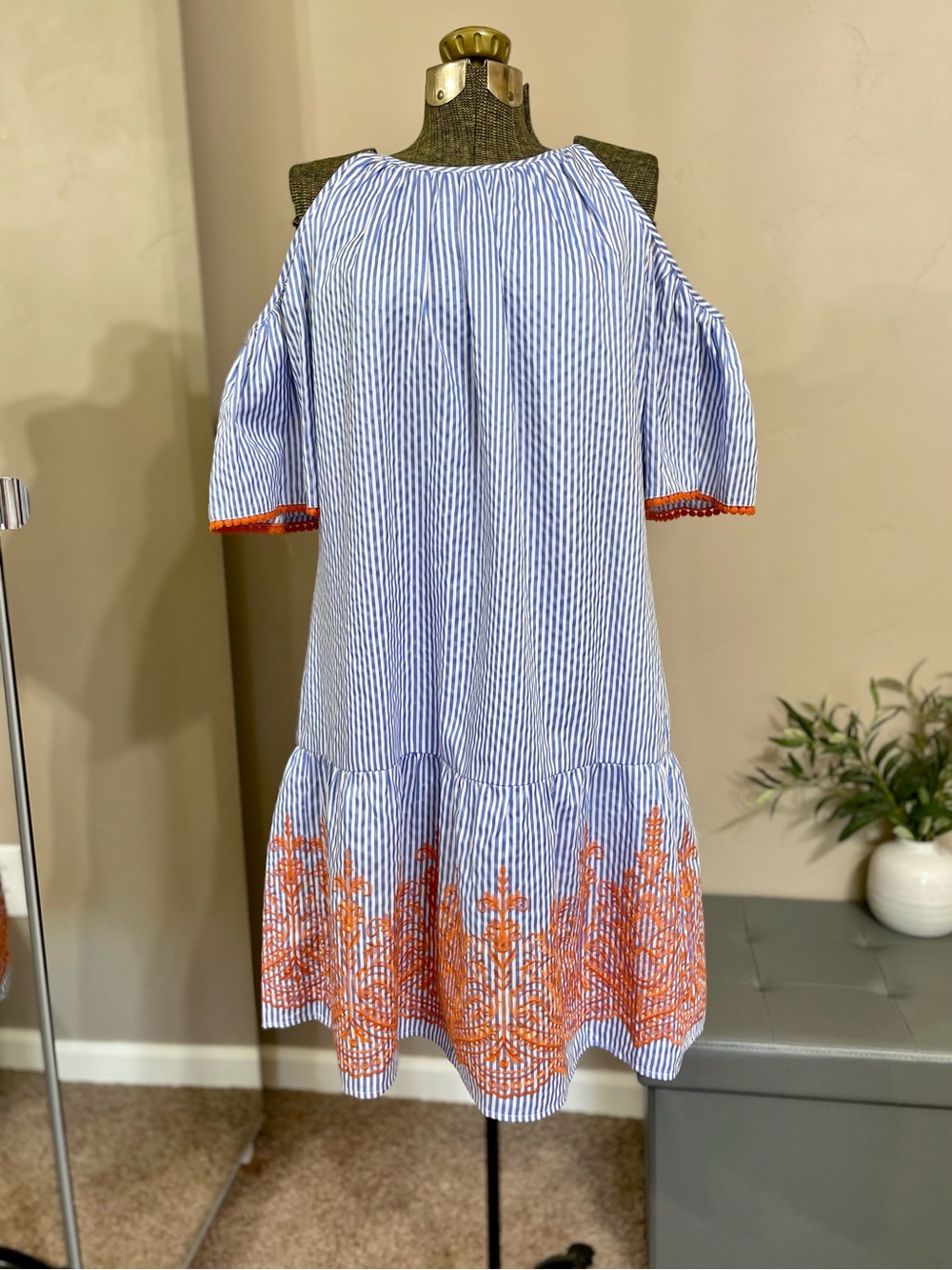Maggy London Blue Striped Embroidered Cold Shoulder Shift Dress Coastal Cottage